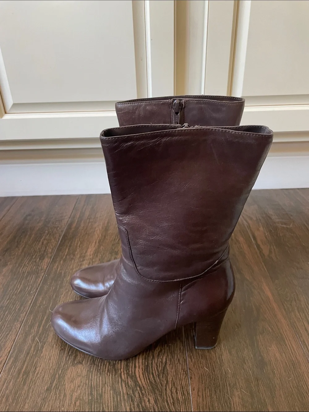 NINE WEST Leather Boots! - Picture 3 of 5